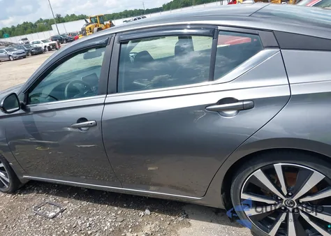 2020 Nissan Altima Sr Fwd из США, поврежденный, VIN 1N4BL4CV1LC261595